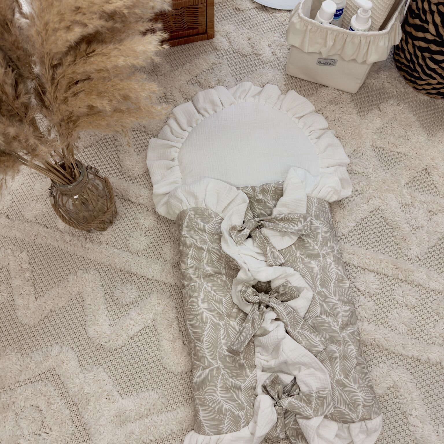 Multifunktioneller Babyschlafsack| Premium Musselin Baumwolle|0-8M|Boho Leaves – Bild 1